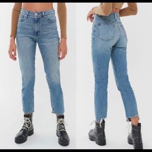 BDG Size 31 Distressed Girlfriend High Rise Distressed Hem Jeans